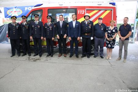 Gasilke in gasilci Prostovoljnega gasilskega društva Kamniška Bistrica bogatejši za novo vozilo in motorno črpalko (86)